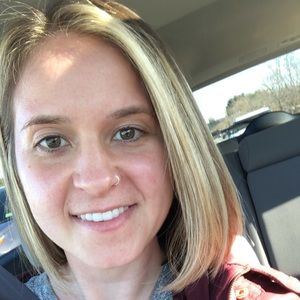 Meet your Posher, Briana